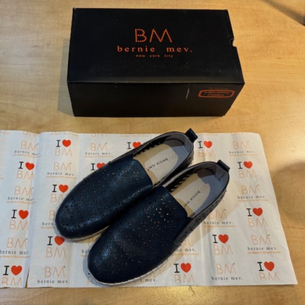 bernie mev. TW101 Slip-On Navy 9.5